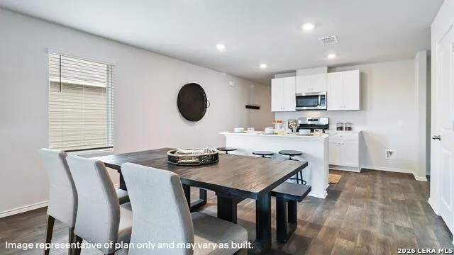 16024 Mahogany Way Elmendorf, TX 78112