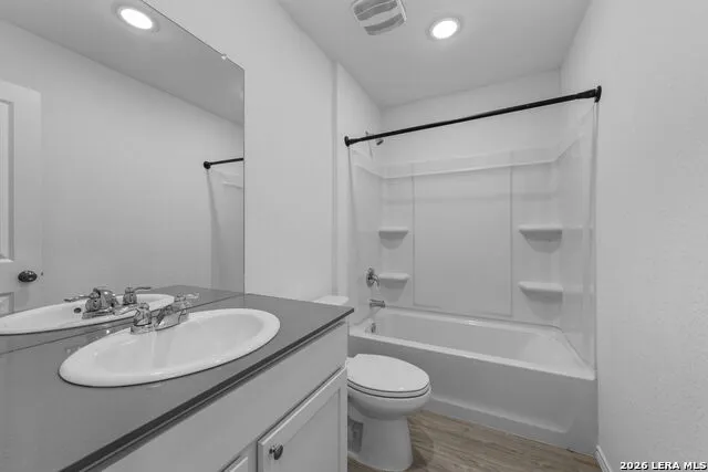 9248 James Bowie Seguin, TX 78155