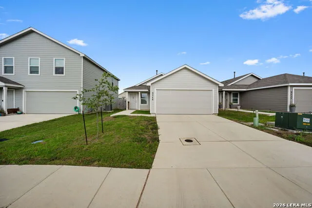 9248 James Bowie Seguin, TX 78155
