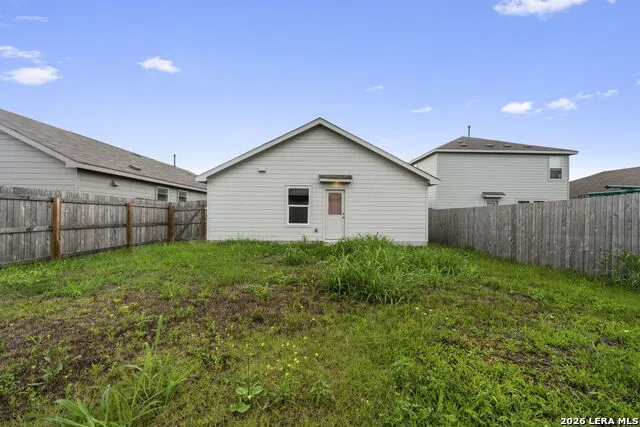 9248 James Bowie Seguin, TX 78155