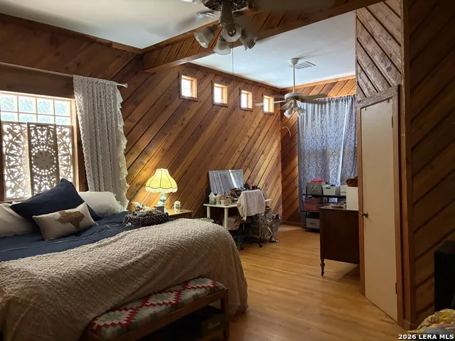 815 Getty Uvalde, TX 78801