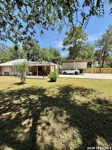 815 Getty Uvalde, TX 78801