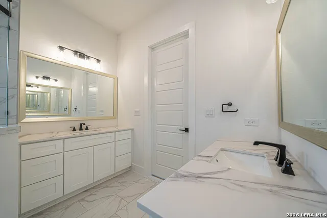 2053 Toscano Way Kerrville, TX 78028