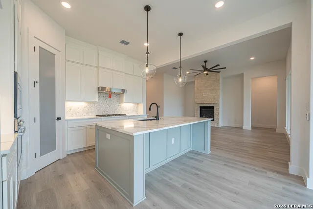 2053 Toscano Way Kerrville, TX 78028