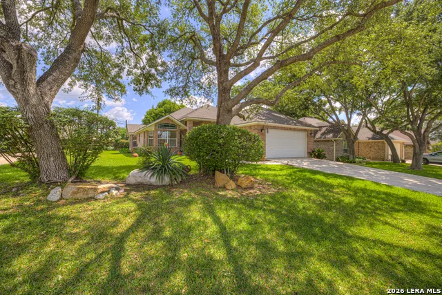 123 RIVER PARK DR Luling, TX 78648