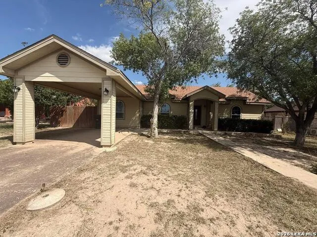80 Mari Drive Eagle Pass, TX 78852