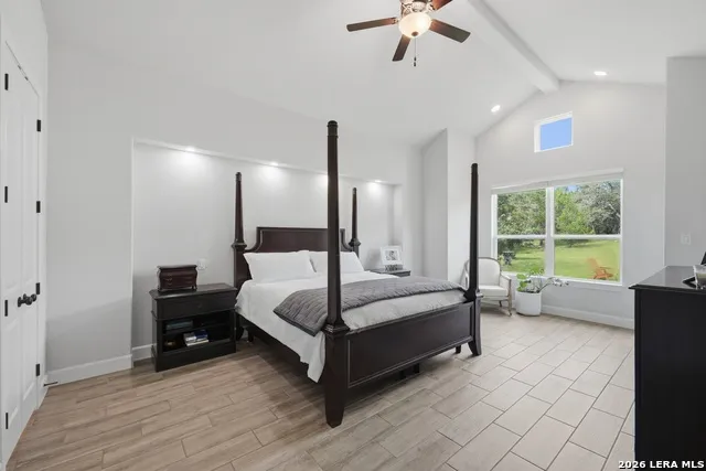 212 HIGH POINT CIR Spring Branch, TX 78070