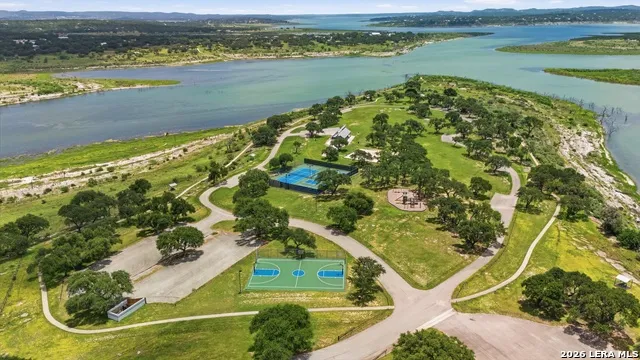 212 HIGH POINT CIR Spring Branch, TX 78070