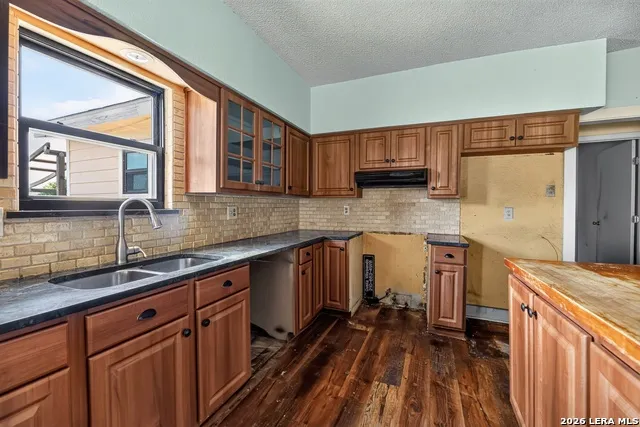 6297 S Fm 3465 Adkins, TX 78101