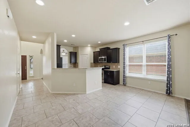 141 BUCKSKIN WAY Cibolo, TX 78108