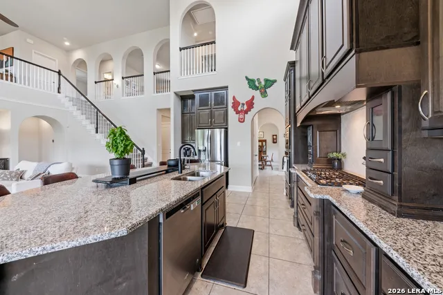 18806 Canyon View Pass Helotes, TX 78023