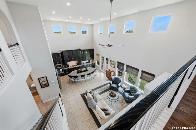 18806 Canyon View Pass Helotes, TX 78023