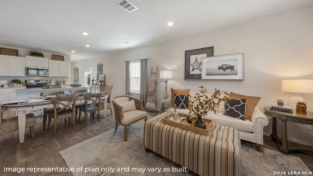 14514 Open Range Rd Lytle, TX 78052