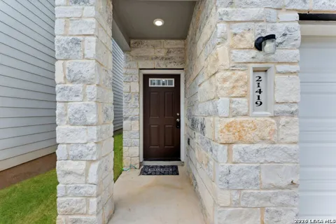 21419 SIR WALTER LN #21419 Unit 21419