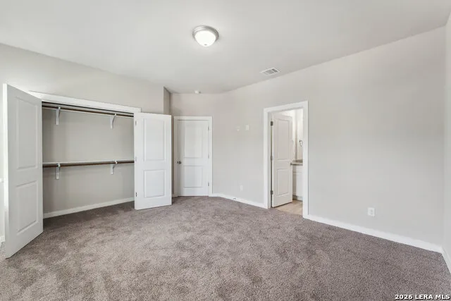 21419 SIR WALTER LN #21419 Unit 21419 San Antonio, TX 78256