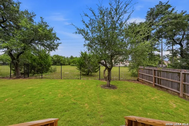 1639 Dunvegan Park Bulverde, TX 78163