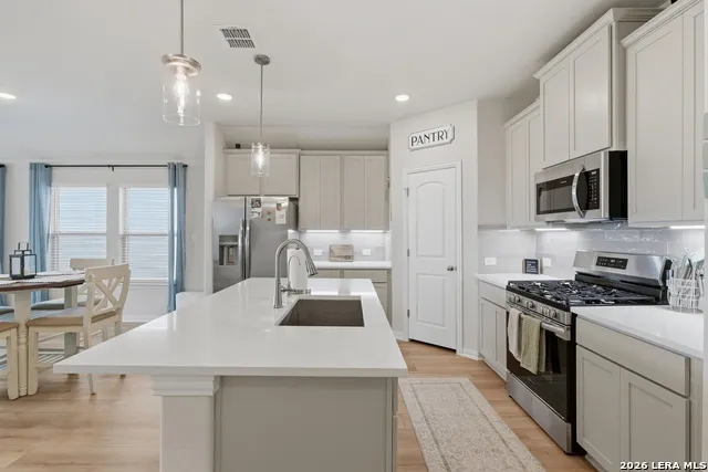 2588 Gideon Ln New Braunfels, TX 78130