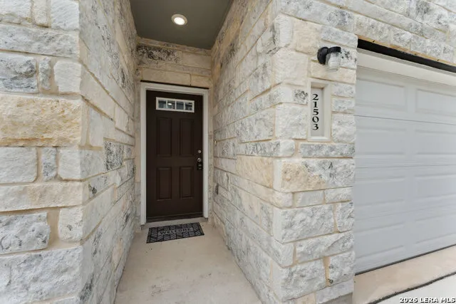 21503 SIR WALTER LN #21503 Unit 21503 San Antonio, TX 78256