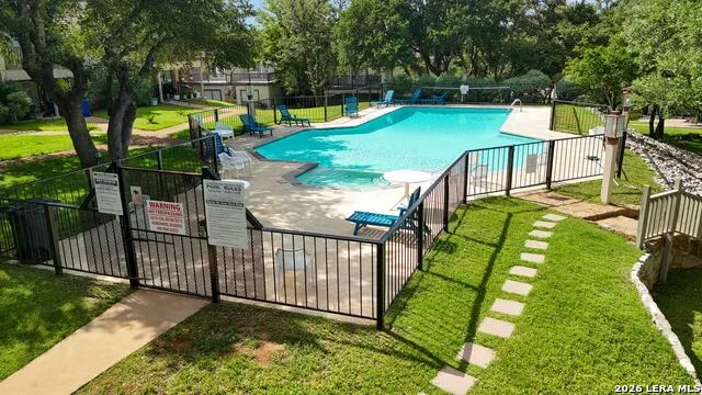 320 Twin Sails #UNIT 25 Horseshoe Bay, TX 78657