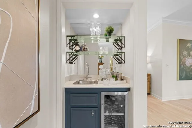 110 KENNEDY AVE #6 Alamo Heights, TX 78209