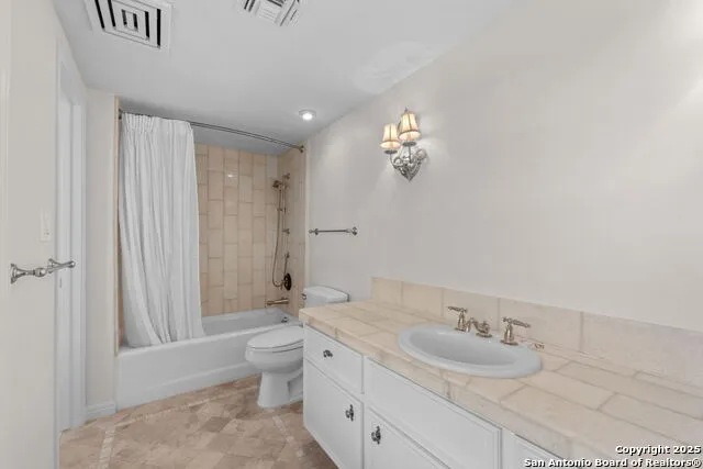 110 KENNEDY AVE #6 Alamo Heights, TX 78209