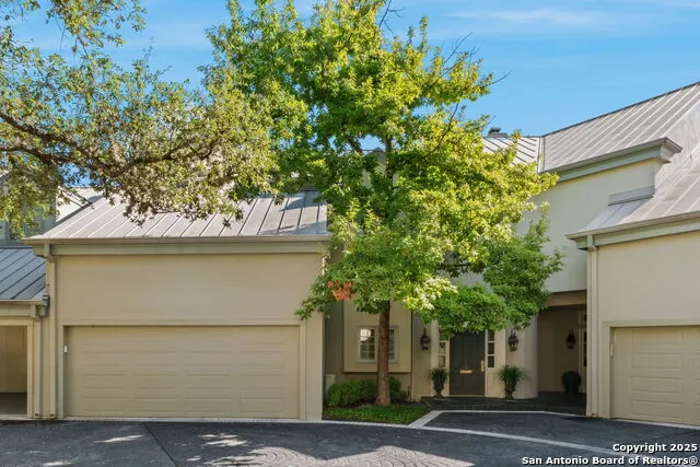 110 KENNEDY AVE #6 Alamo Heights, TX 78209