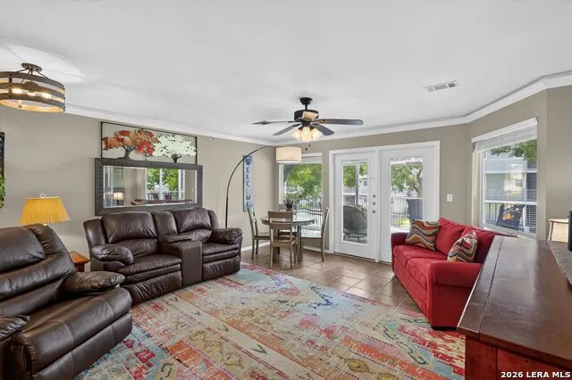 730 mather #K 203 New Braunfels, TX 78130