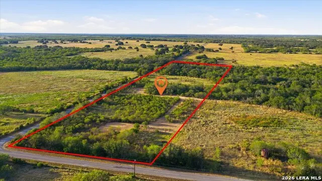 8251 COUNTY ROAD 106 Beeville, TX 78102