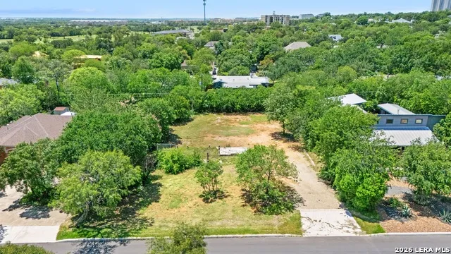 1134 GARRATY RD Terrell Hills, TX 78209