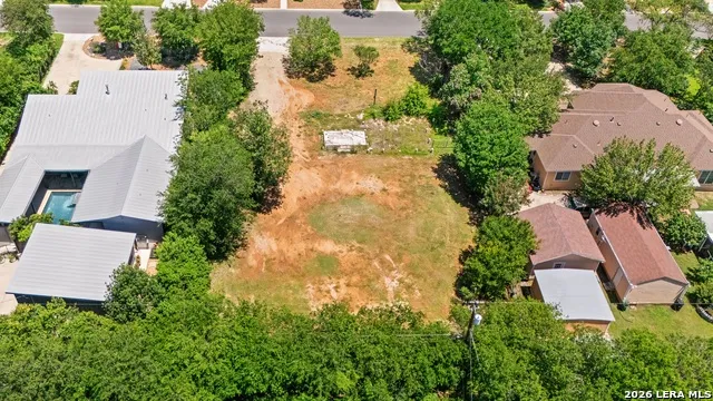1134 GARRATY RD Terrell Hills, TX 78209