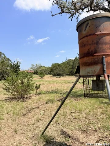 174 Waterman Ln Pipe Creek, TX 78063