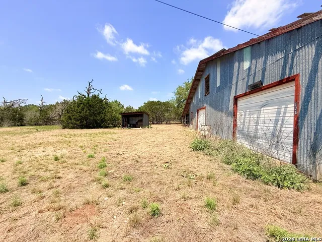 174 Waterman Ln Pipe Creek, TX 78063
