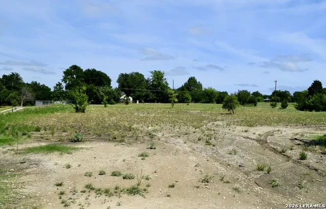 920 S BRIDGEFARMER RD McKinney, TX 75069