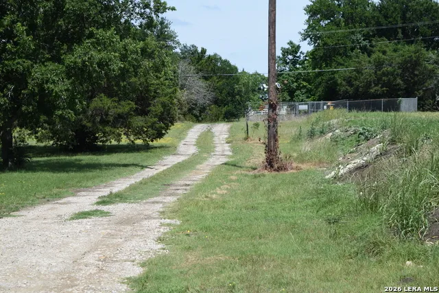 920 S BRIDGEFARMER RD McKinney, TX 75069
