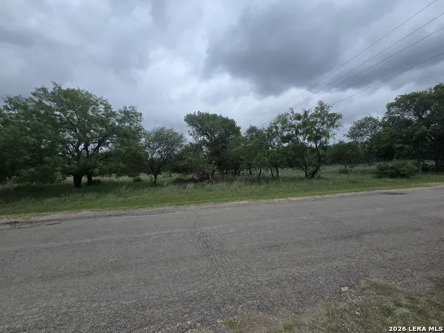 22 Cypress Bandera, TX 78003