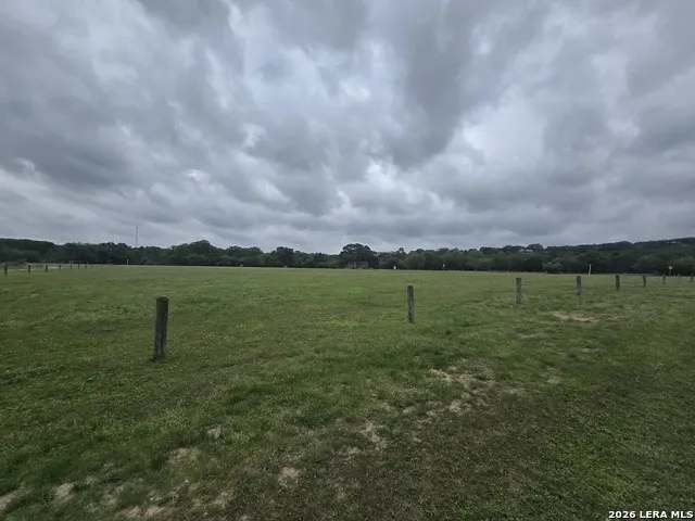 22 Cypress Bandera, TX 78003