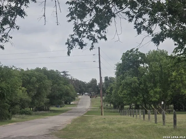 22 Cypress Bandera, TX 78003