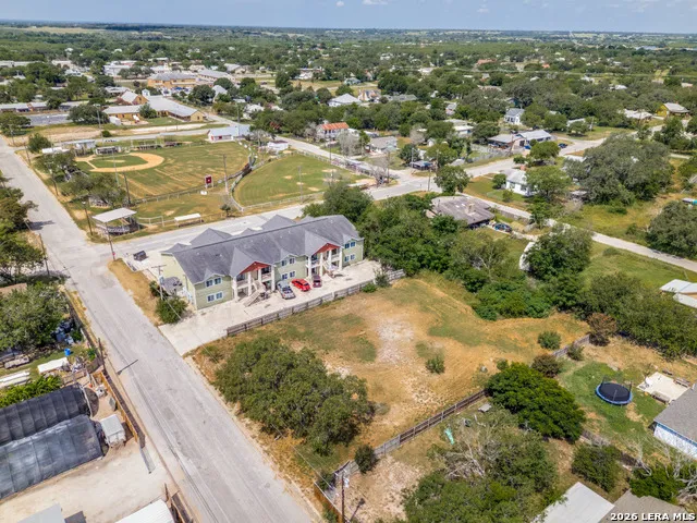 0 Upson Dr Devine, TX 78106
