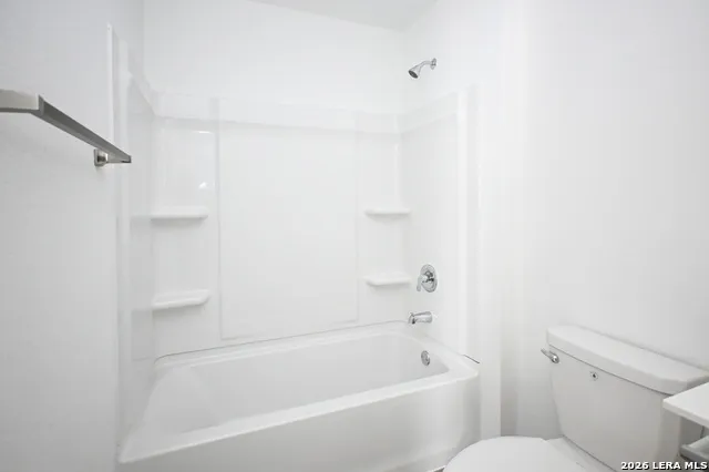 7603 Adam Star San Antonio, TX 78263