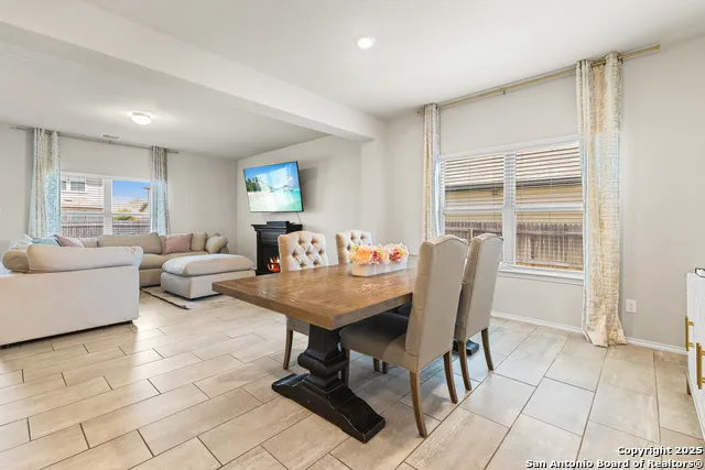 217 Stag Way Cibolo, TX 78108