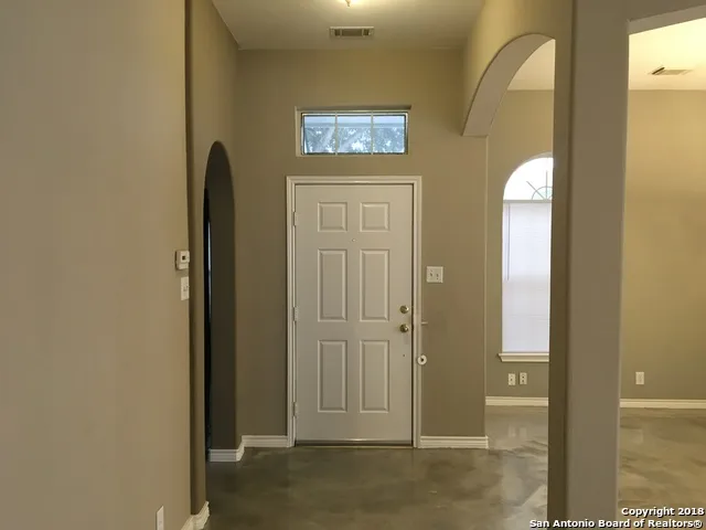 824 CROSS BRANCH DR Schertz, TX 78154