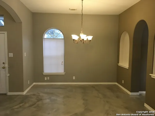 824 CROSS BRANCH DR Schertz, TX 78154