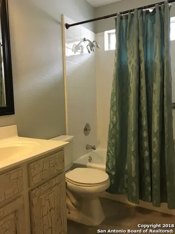 824 CROSS BRANCH DR Schertz, TX 78154