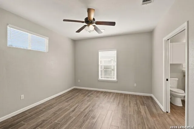 1452 LAKEVIEW DR Canyon Lake, TX 78133