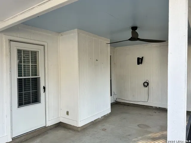 1106 Amanda Canyon Lake, TX 78133