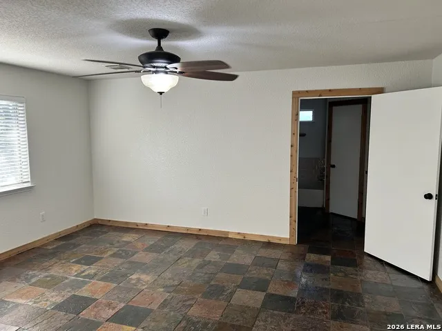 1106 Amanda Canyon Lake, TX 78133