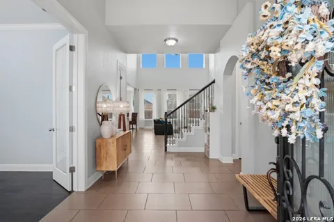 229 BEE CAVES CV