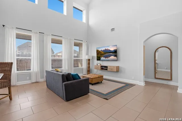 229 BEE CAVES CV Cibolo, TX 78108