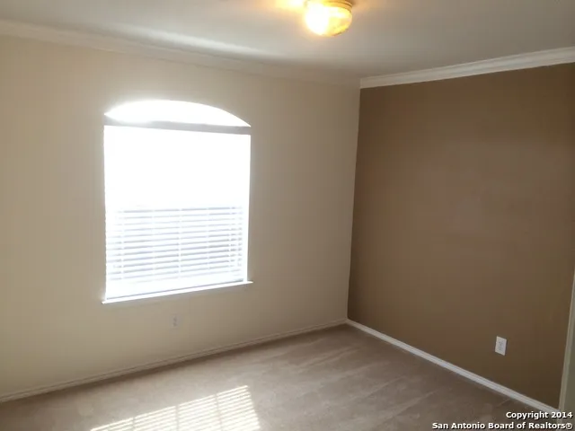 16246 STALLION RANCH Selma, TX 78154