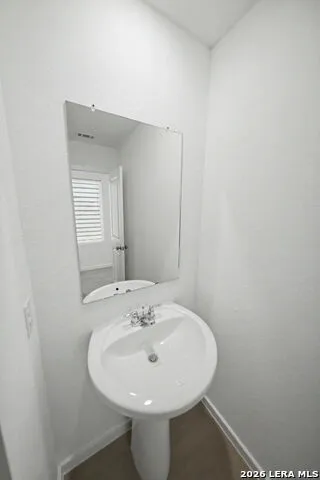 4835 Daisy Blossom Converse, TX 78109
